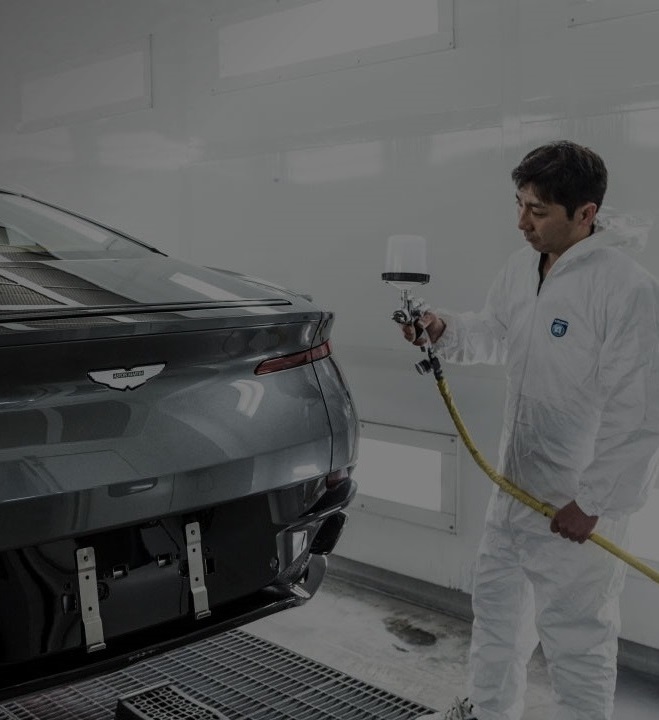 愛車の修復<br>お任せください